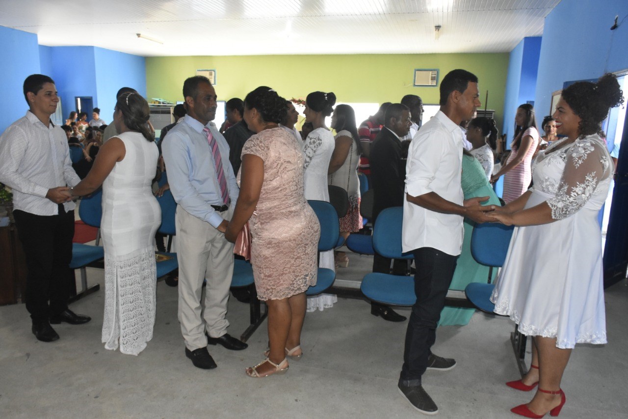 Camacã: II Casamento Comunitário realiza o sonho de dezenas de casais
